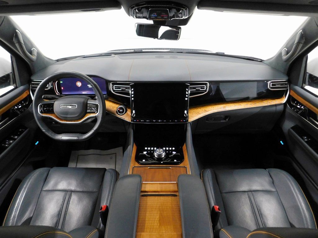 Used 2022 Jeep Grand Wagoneer Series II w/ Convenience Group III image 38