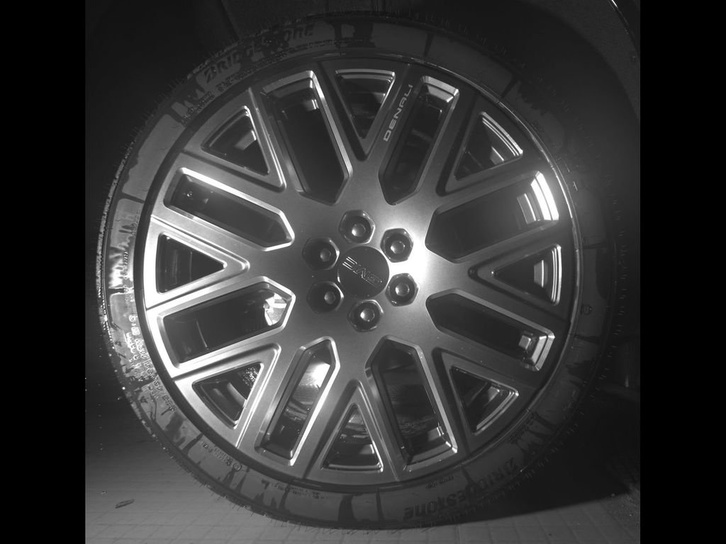 New 2026 GMC Yukon Denali Ultimate AWD/4WD image 9