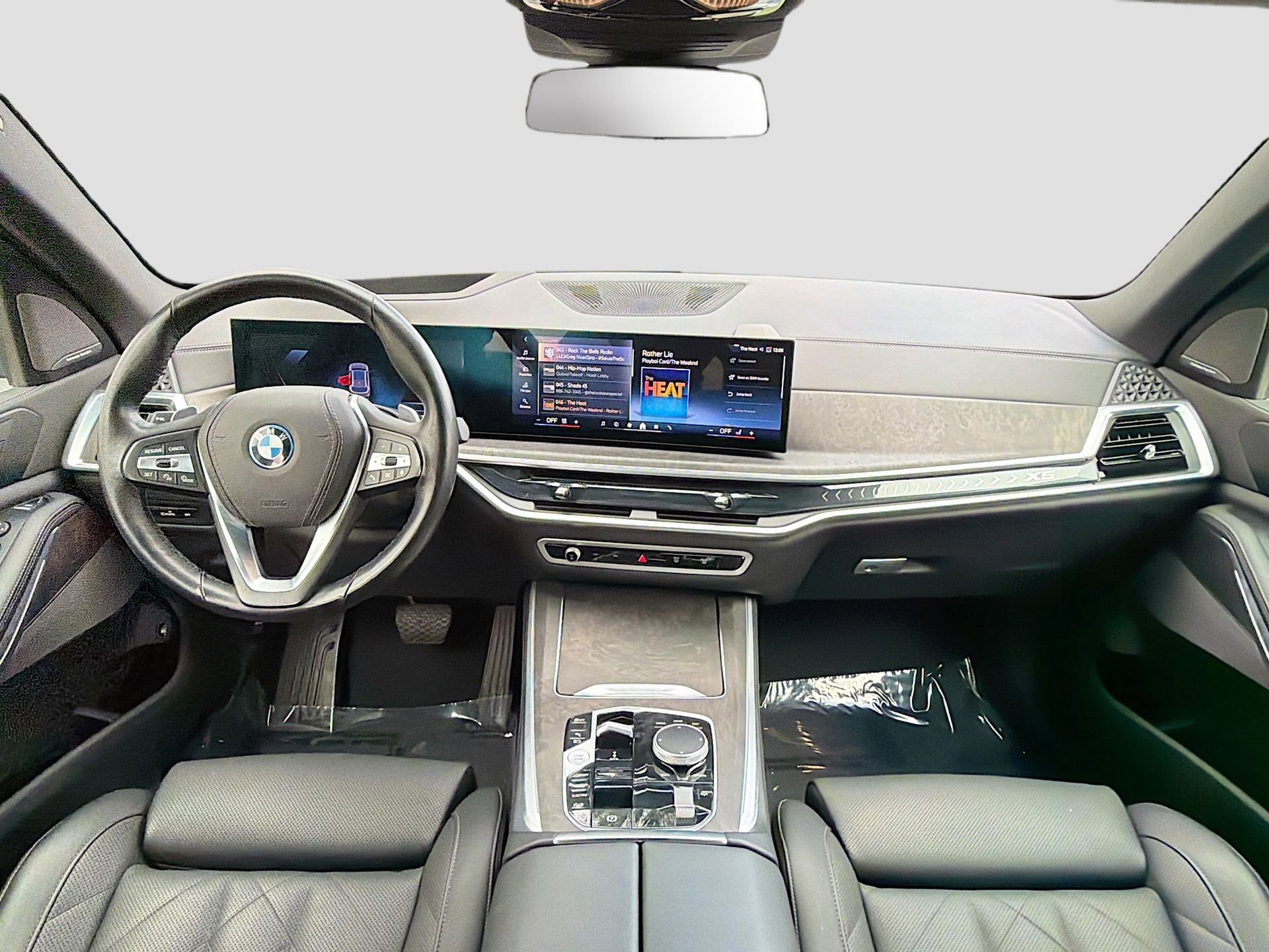 Certified 2025 BMW X5 xDrive50e image 17