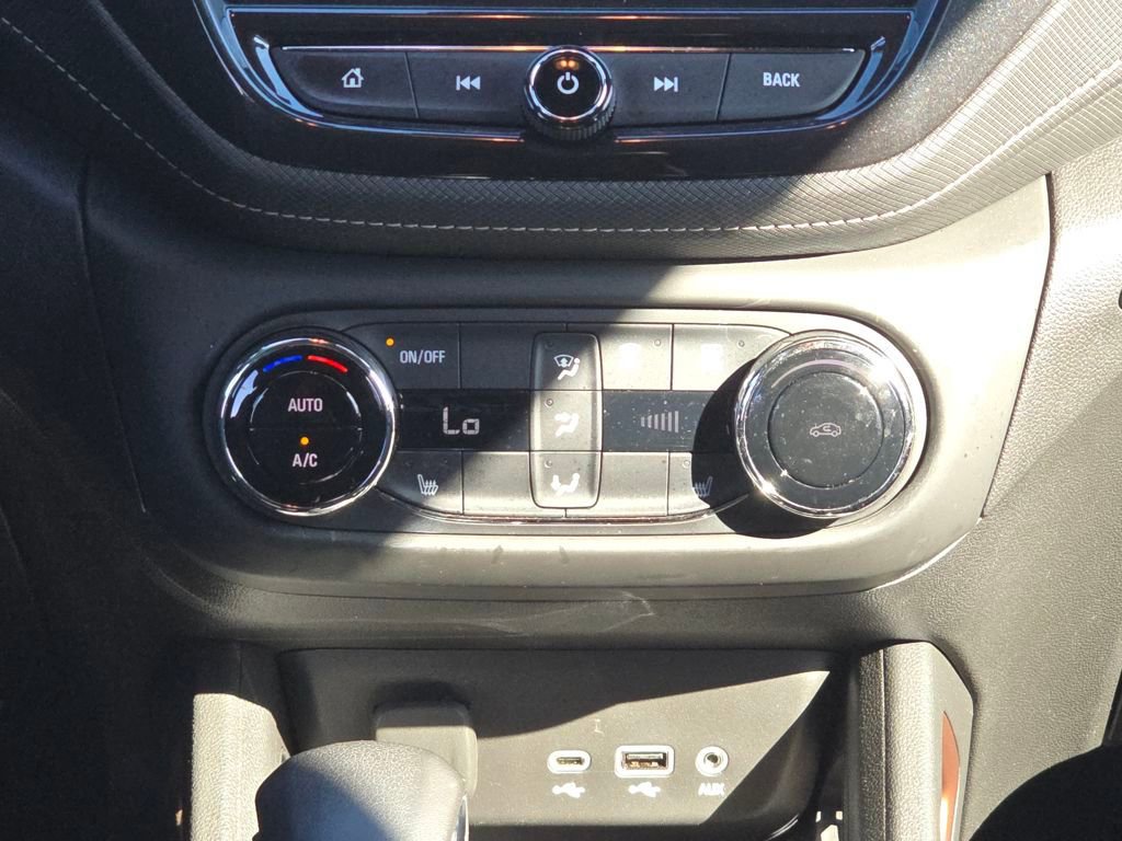 Used 2023 Chevrolet TrailBlazer ACTIV w/ Convenience Package image 18