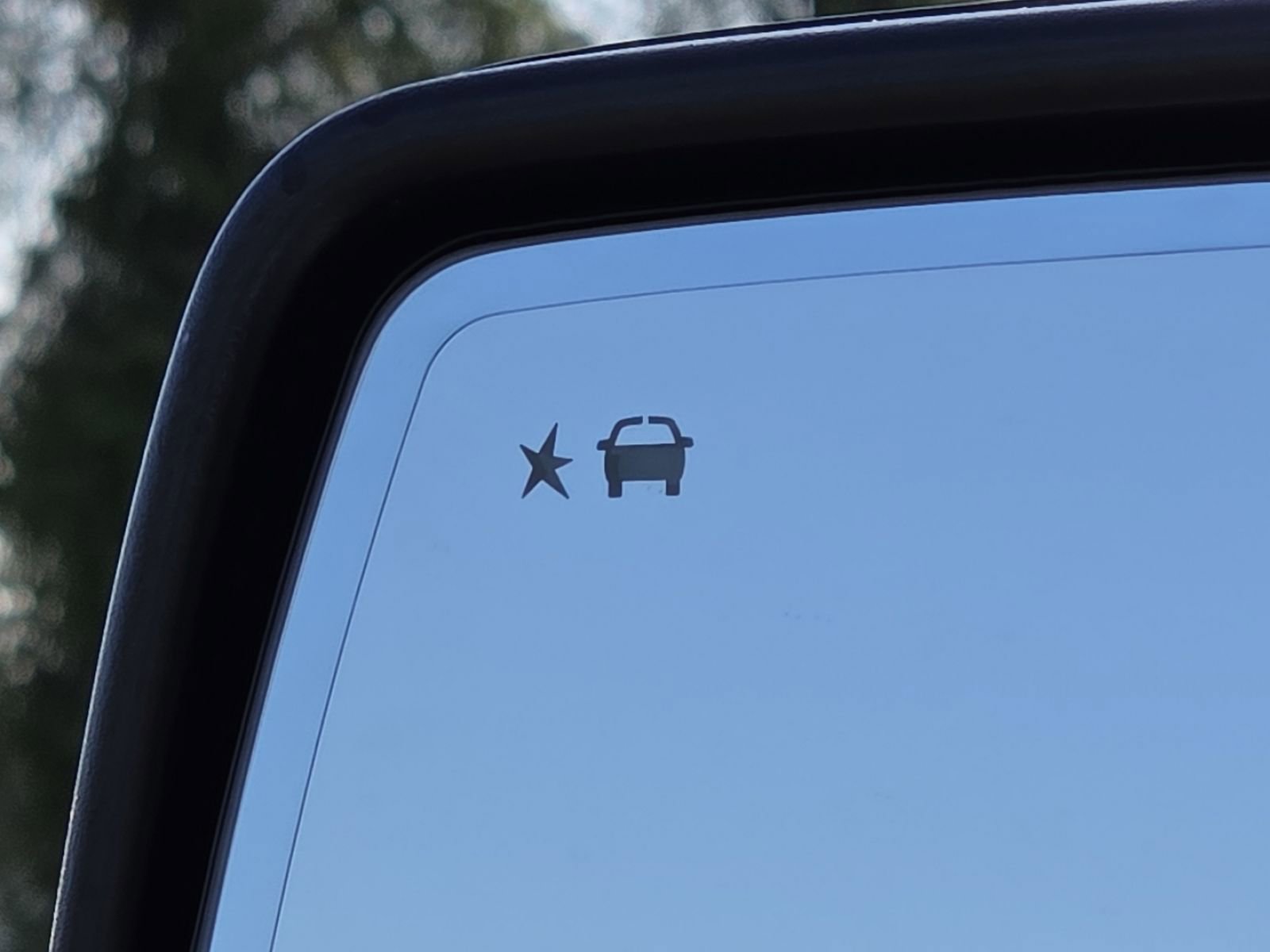 Used 2024 GMC Sierra 1500 AT4X image 14