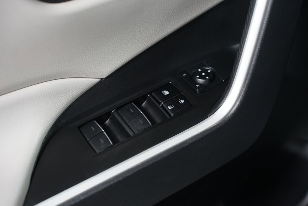 Certified 2024 Toyota RAV4 XLE image 31