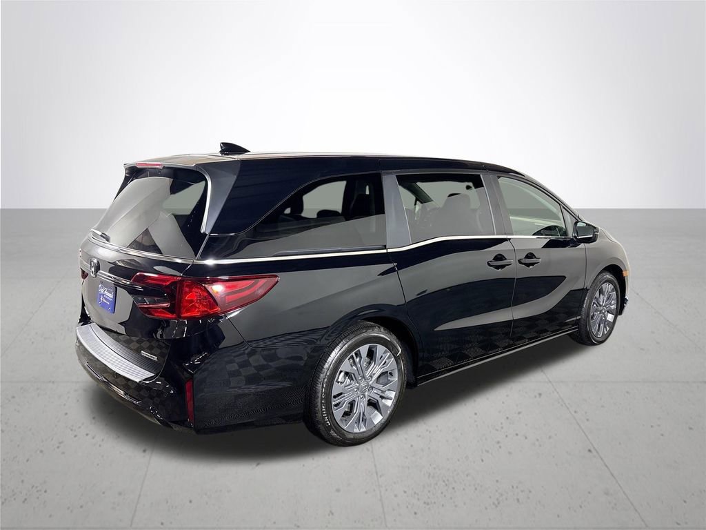 New 2026 Honda Odyssey Touring image 6