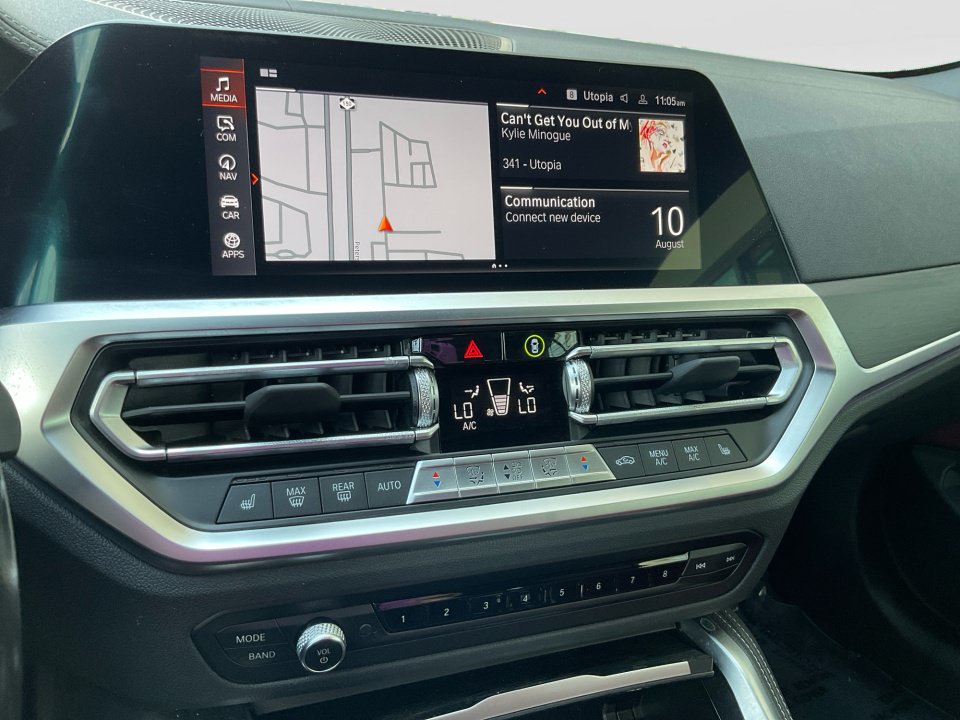 Used 2022 BMW M440i Convertible w/ Premium Package RWD image 17