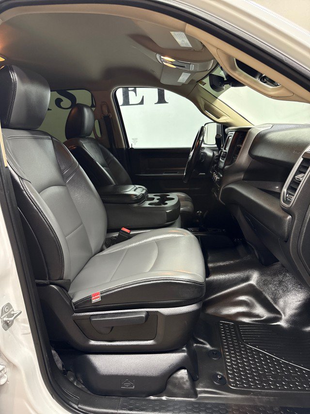 Used 2019 RAM 5500 Tradesman w/ Safety Group AWD/4WD image 24
