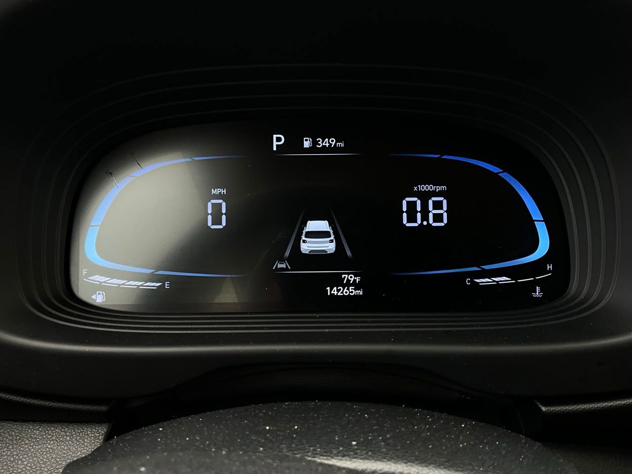 Used 2025 Hyundai Venue SEL image 38