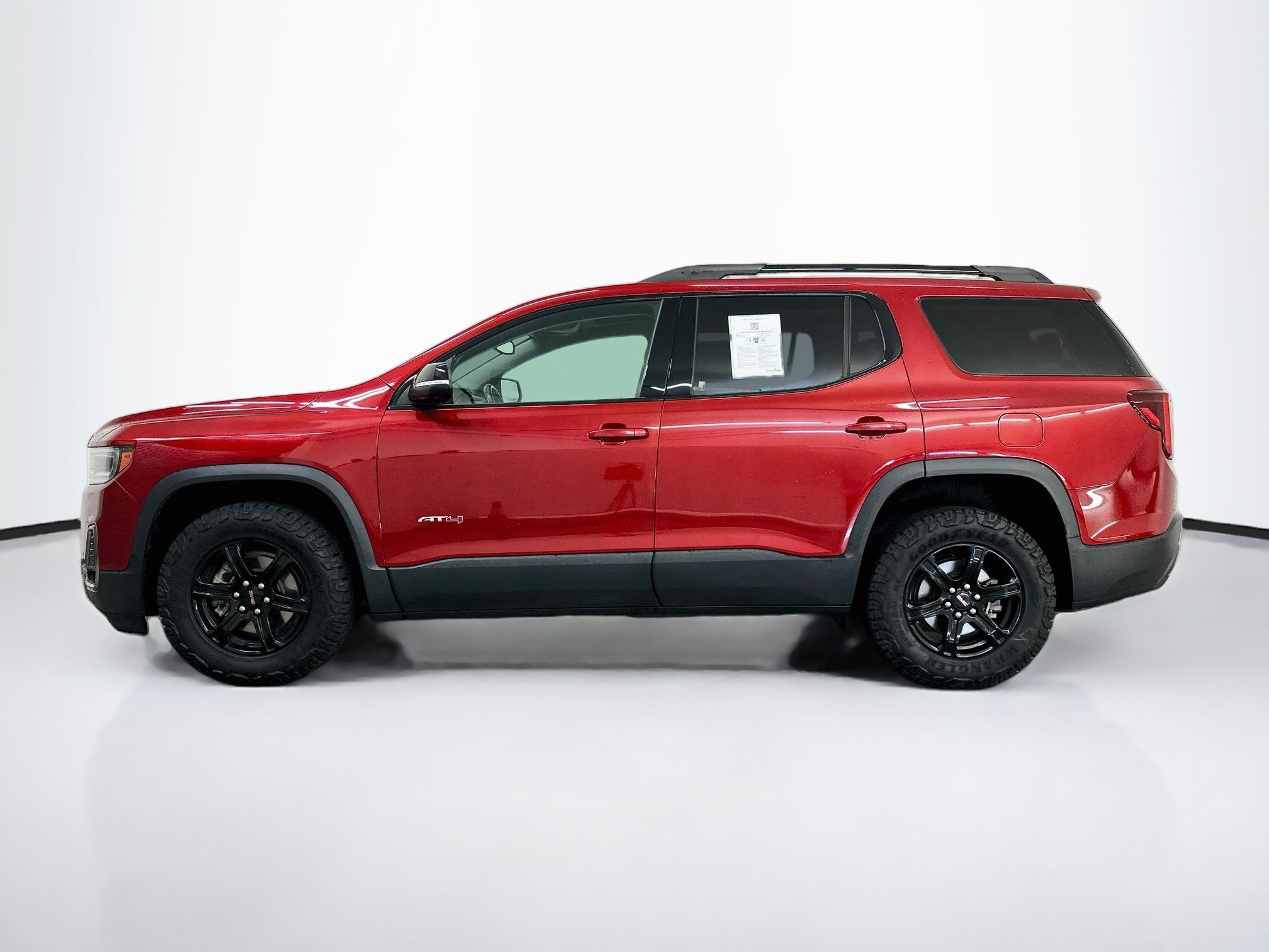 Used 2023 GMC Acadia AT4 w/ Technology Package AWD/4WD image 4