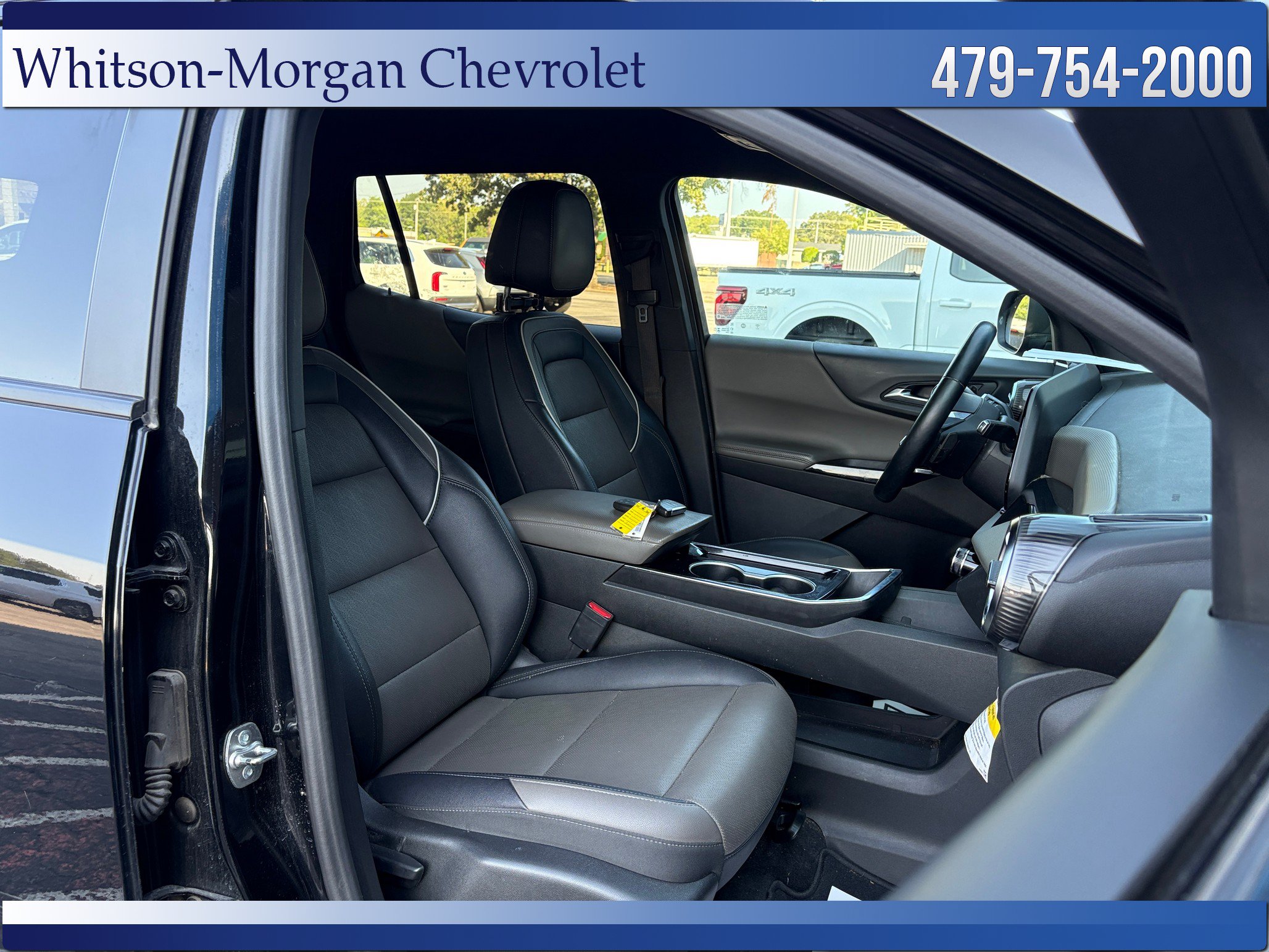 Used 2025 Chevrolet Equinox LT w/ Convenience Package II FWD image 13