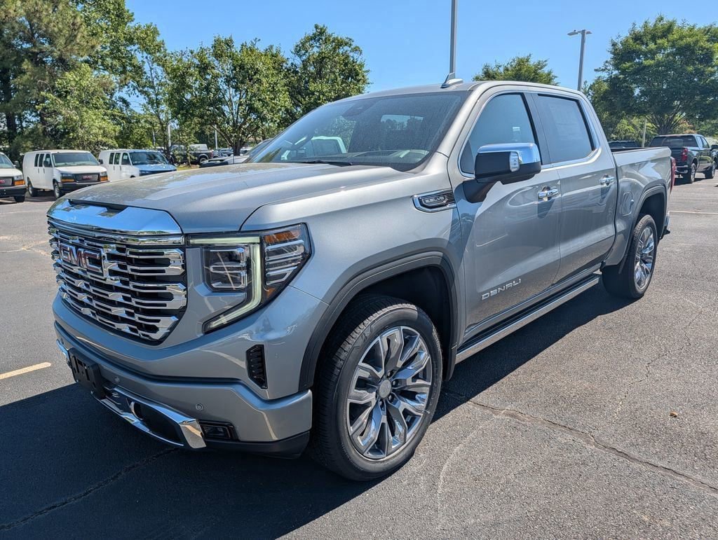 New 2026 GMC Sierra 1500 Denali w/ Denali Reserve Package AWD/4WD image 4