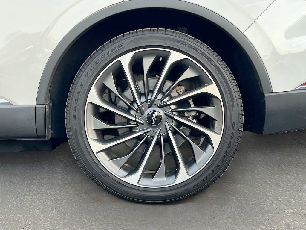 Used 2020 Lincoln Aviator Reserve w/ Equipment Group 202A image 32