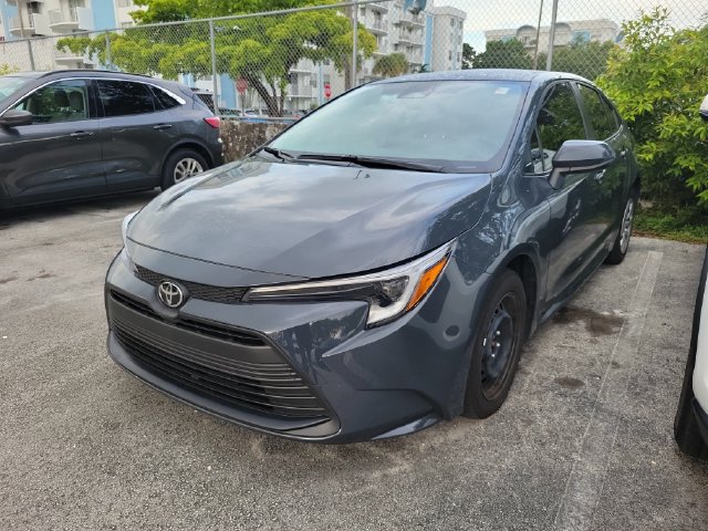 Used 2026 Toyota Corolla LE FWD image 3