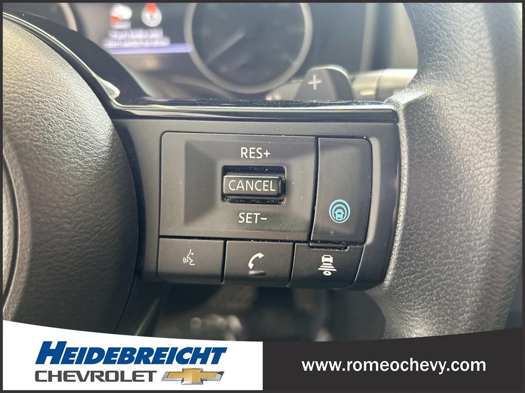 Used 2021 Nissan Rogue SV AWD/4WD image 20