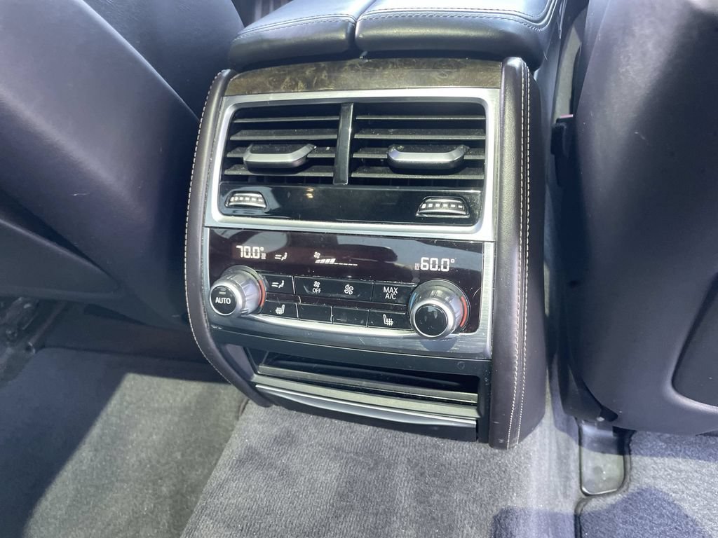 Used 2016 BMW 750i RWD image 25