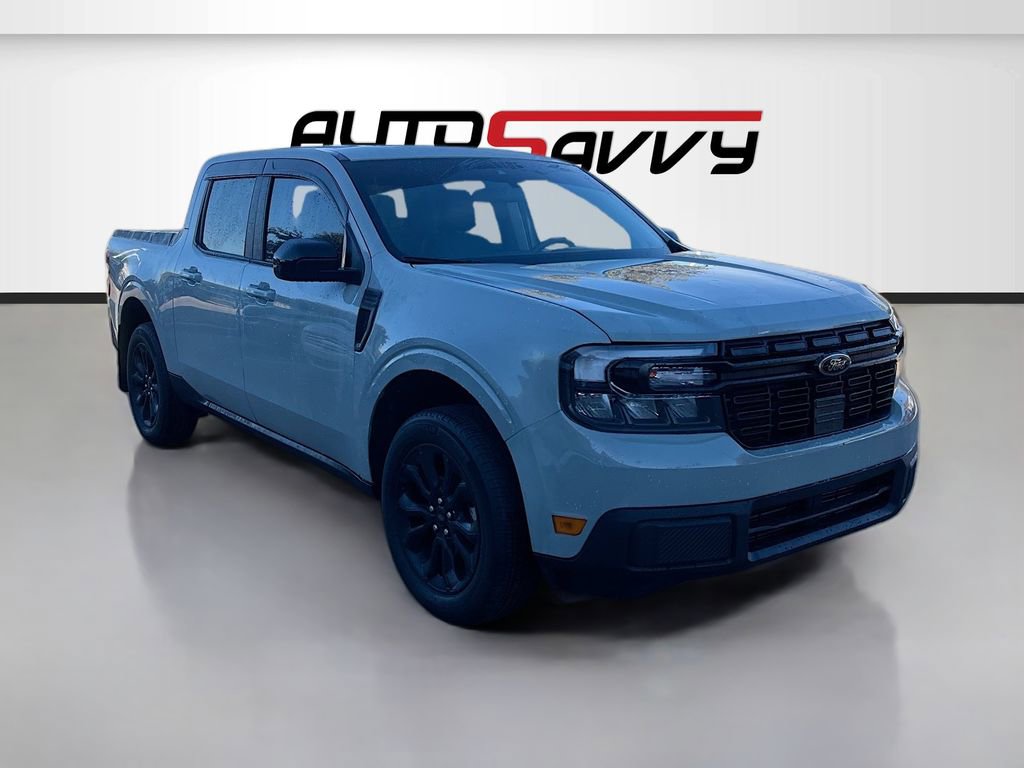 Used 2024 Ford Maverick Lariat w/ Black Appearance Package AWD/4WD image 1