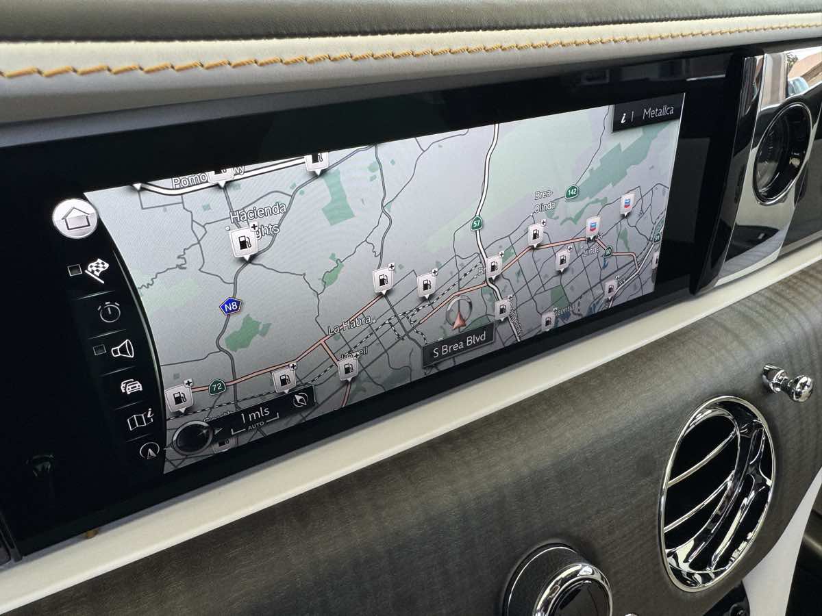 Used 2022 Rolls-Royce Ghost w/ Ghost Package AWD/4WD image 38