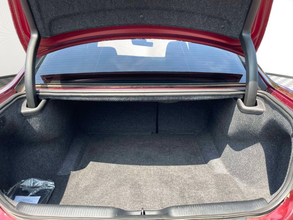 Used 2022 Dodge Charger SXT RWD image 8