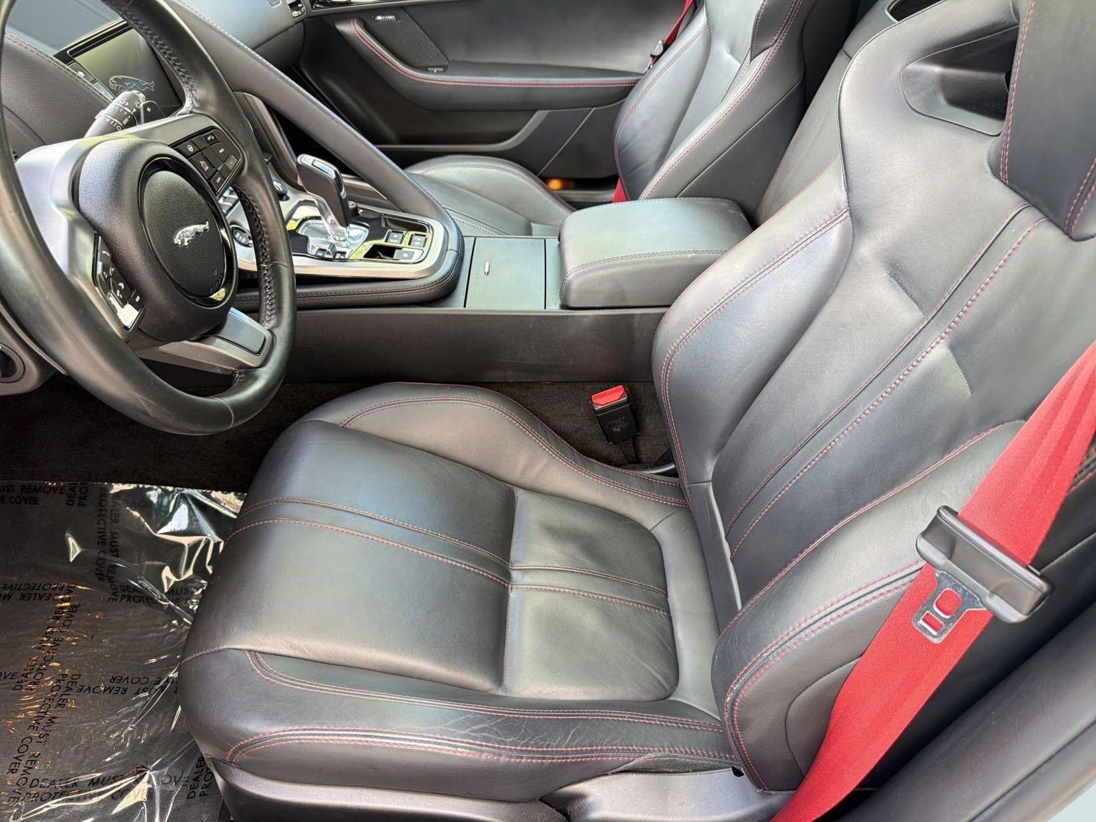 Used 2017 Jaguar F-TYPE Coupe image 5
