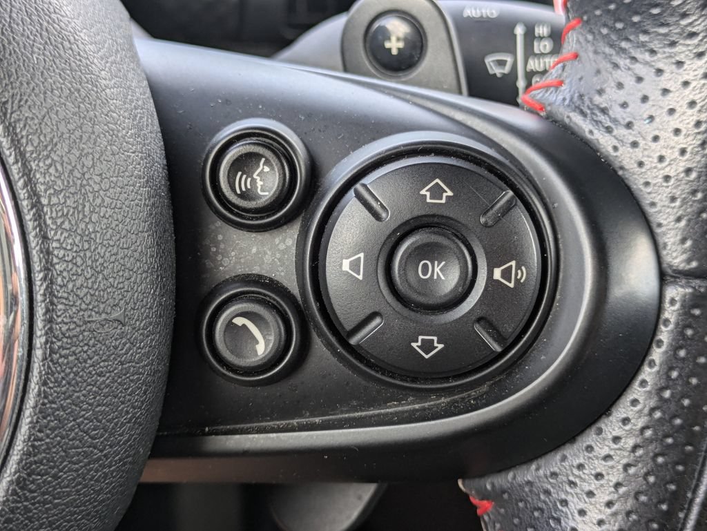 Used 2019 MINI Cooper S w/ Signature Upholstery Package FWD image 25