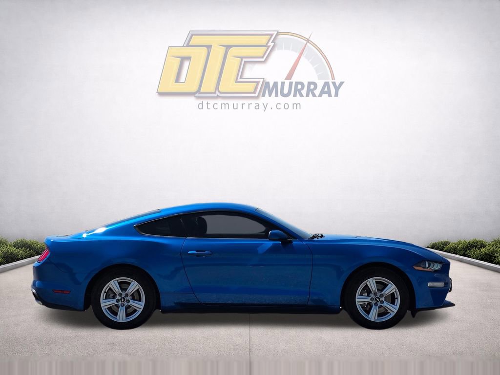 Used 2019 Ford Mustang Coupe RWD image 4
