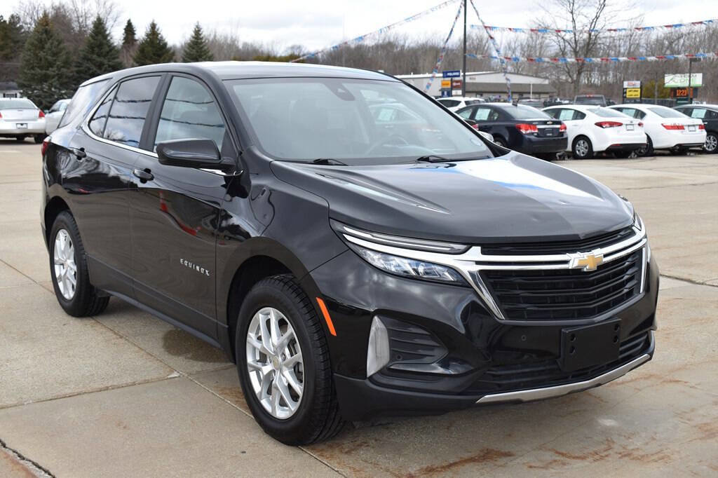 Used 2022 Chevrolet Equinox LT image 1
