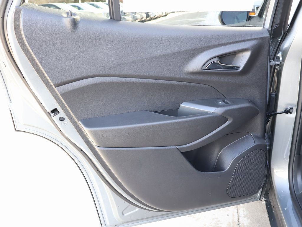 New 2026 Chevrolet Trax LT w/ Driver Confidence Package image 24