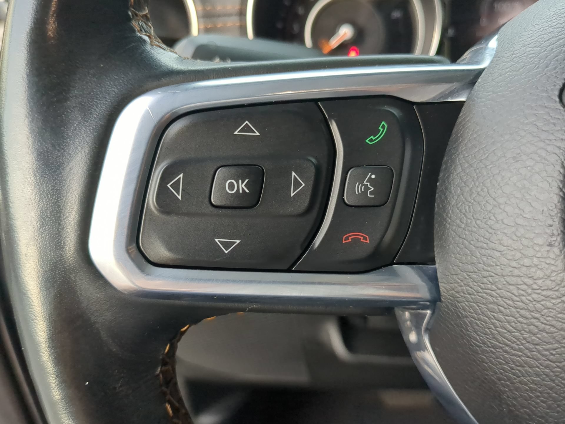 Used 2021 Jeep Gladiator Overland AWD/4WD image 65