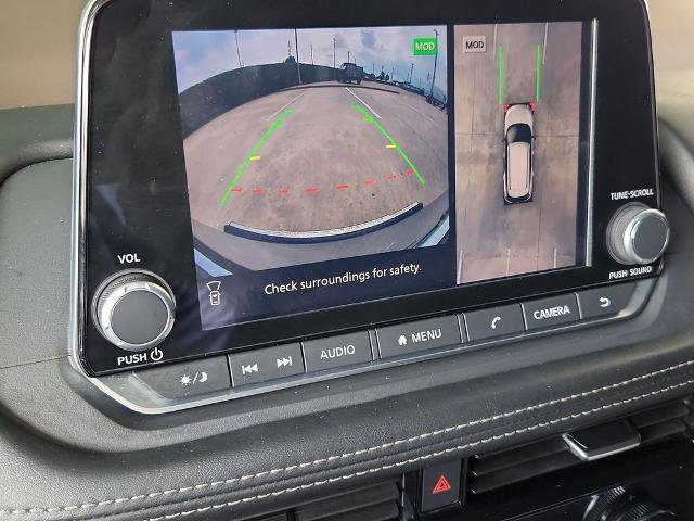 Certified 2021 Nissan Rogue SV FWD image 20