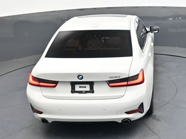 Used 2019 BMW 330i Sedan w/ Driving Assistance Package image 29