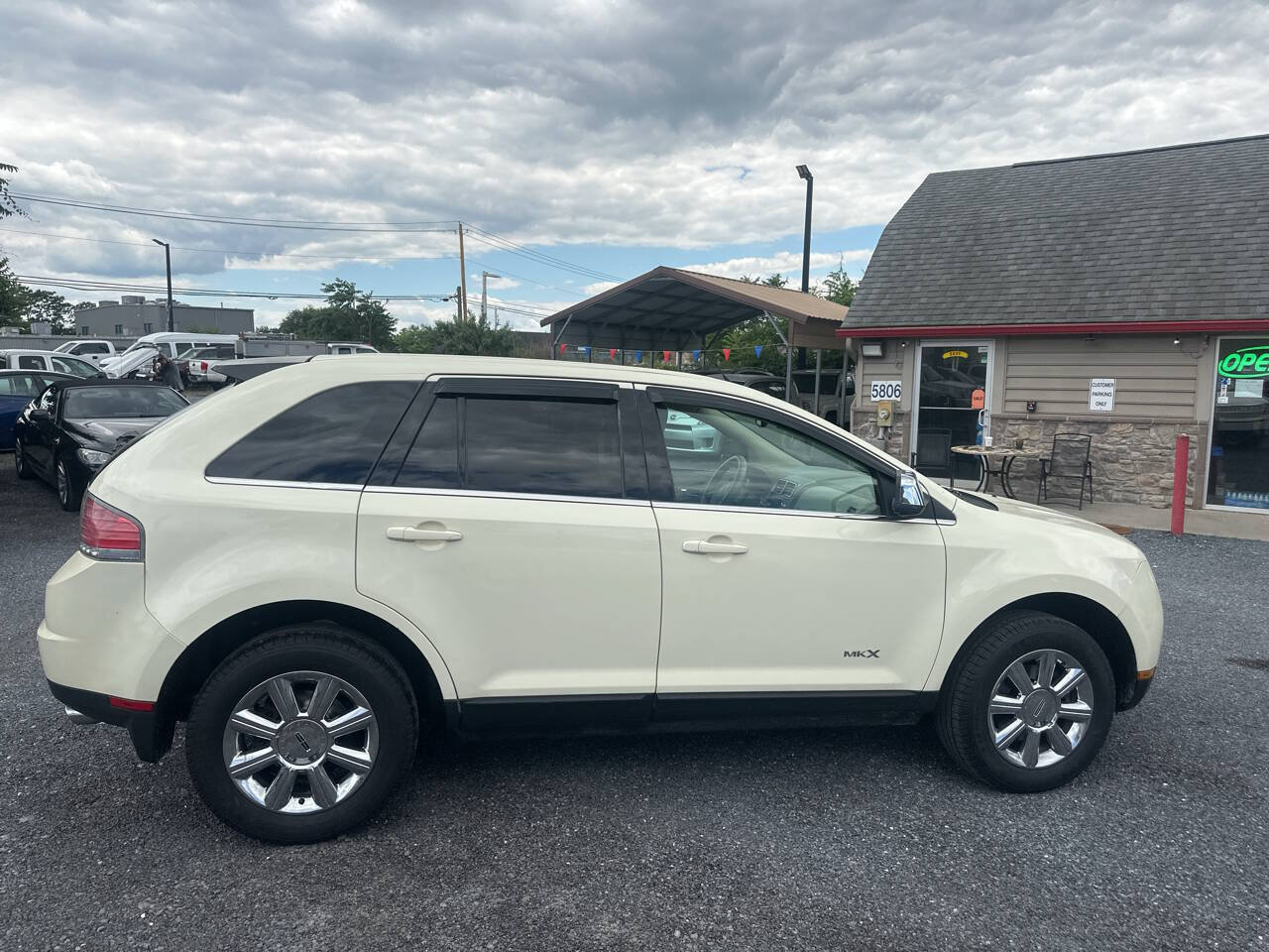 Used 2007 Lincoln MKX AWD image 6