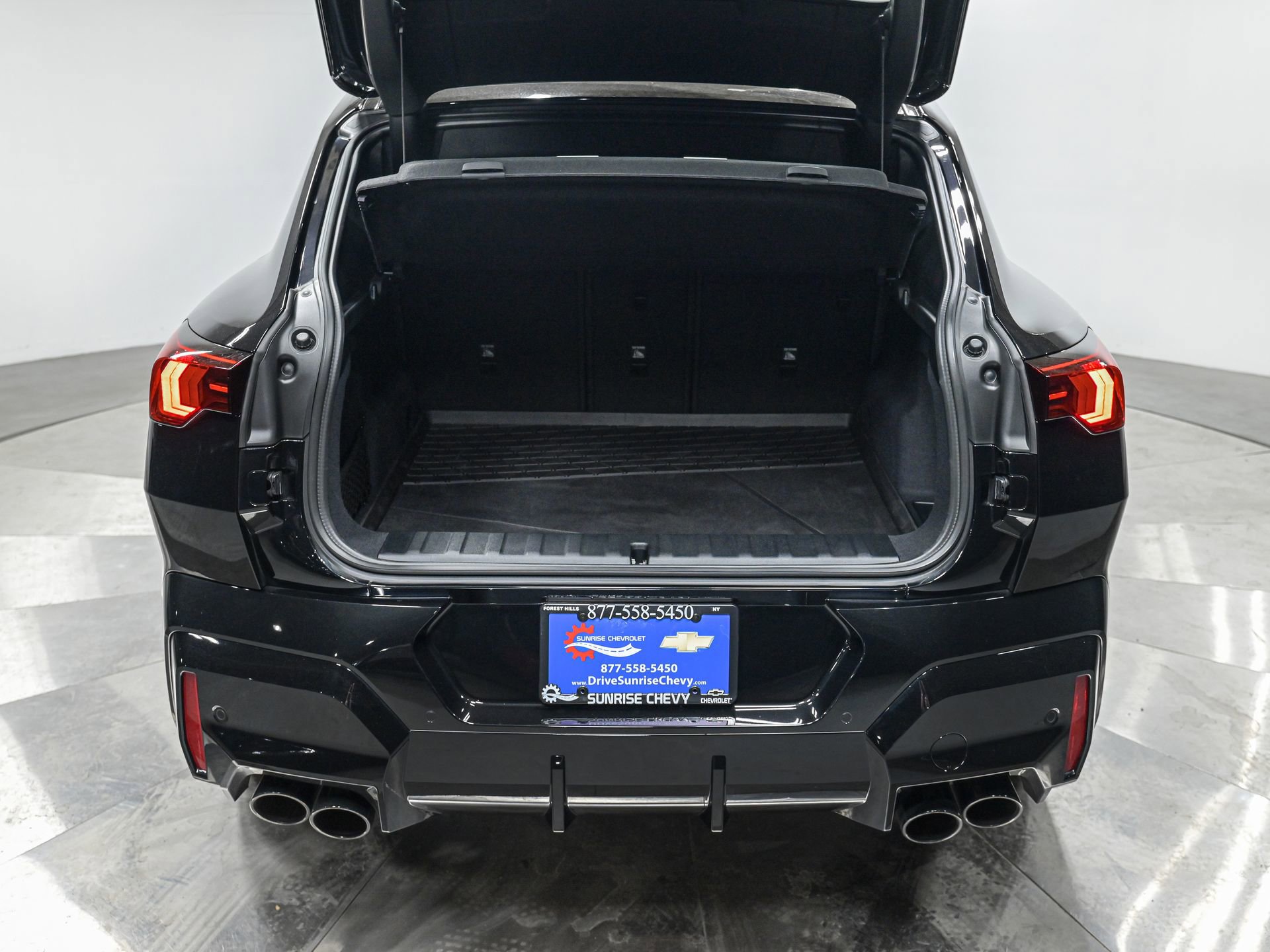 Used 2025 BMW X2 M35i w/ Premium Package AWD/4WD image 6