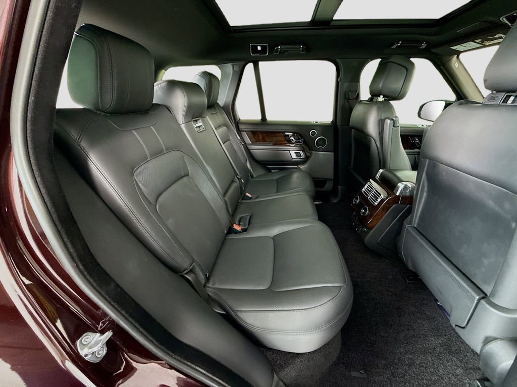 Used 2020 Land Rover Range Rover HSE image 23
