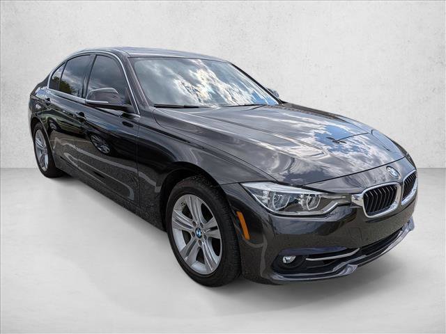 Used 2017 BMW 330i xDrive Sedan AWD/4WD image 3