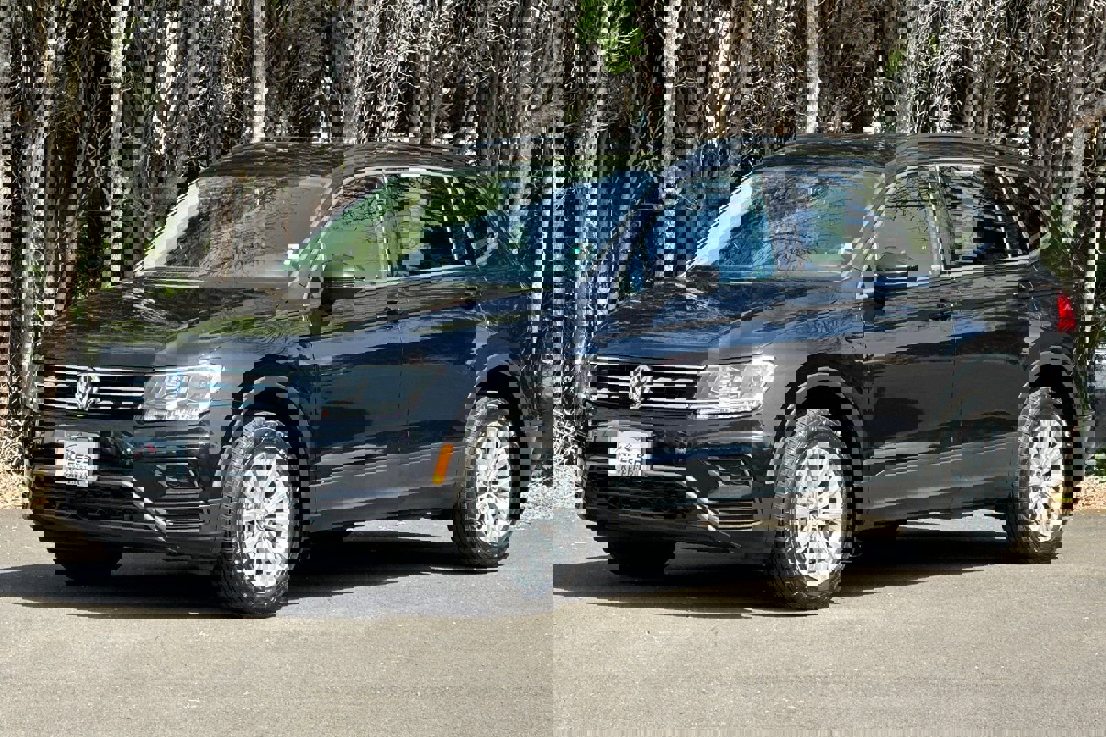 Used 2018 Volkswagen Tiguan S w/ 3rd Row Seat Package image 8