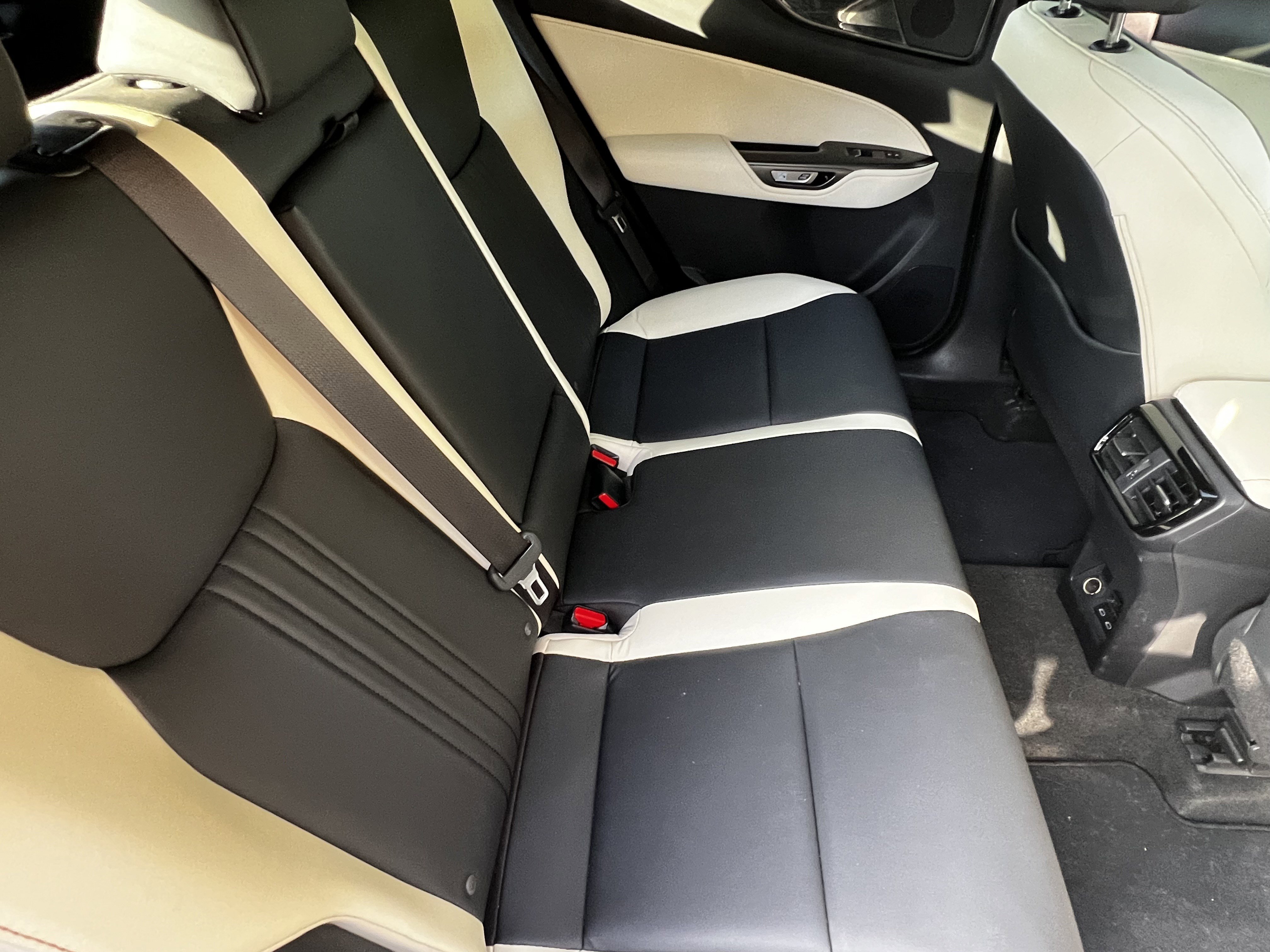 Certified 2024 Lexus NX 250 FWD image 39