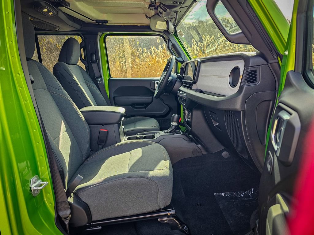 New 2026 Jeep Wrangler Unlimited Sport AWD/4WD image 36