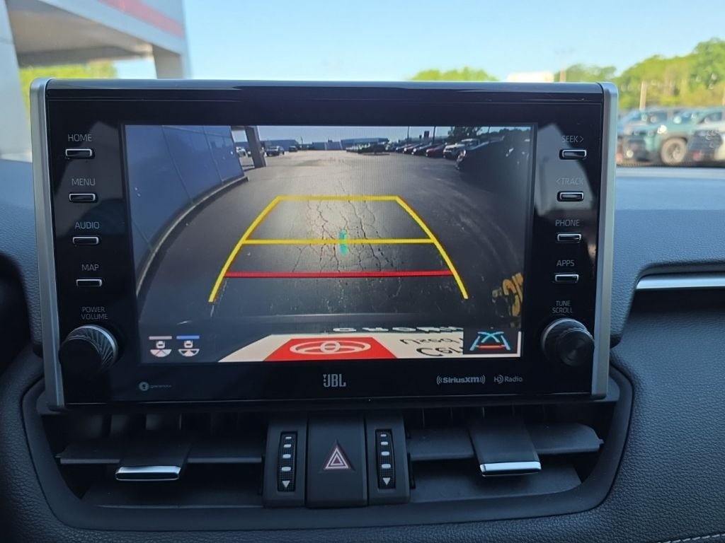 Used 2022 Toyota RAV4 XLE Premium AWD/4WD image 24