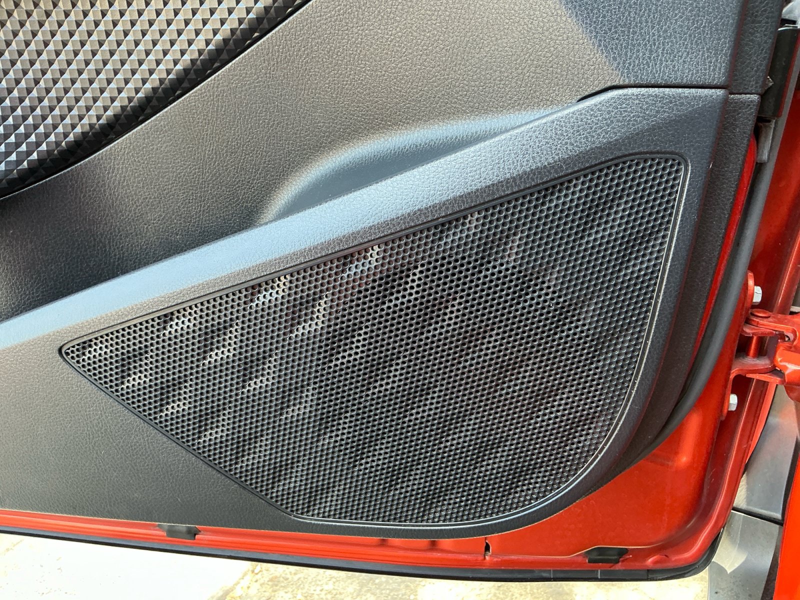 Certified 2020 Toyota C-HR XLE FWD image 26