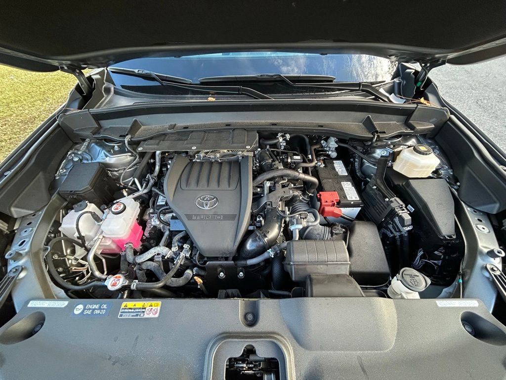 Certified 2025 Toyota Grand Highlander AWD image 11