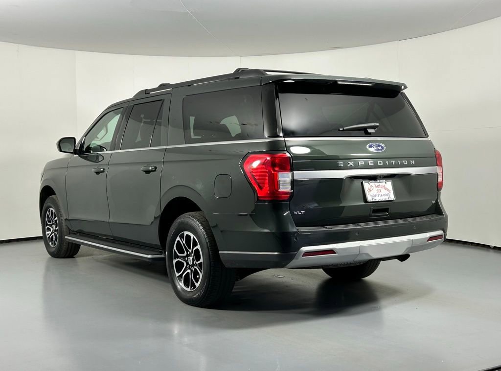 Used 2022 Ford Expedition Max XLT AWD/4WD image 5