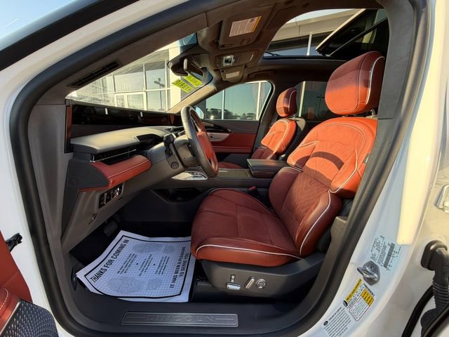 Used 2024 Lincoln Nautilus Black Label w/ Jet Appearance Package (87T) image 21