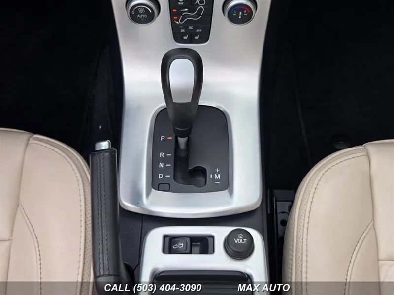 Used 2013 Volvo C70 T5 FWD image 35