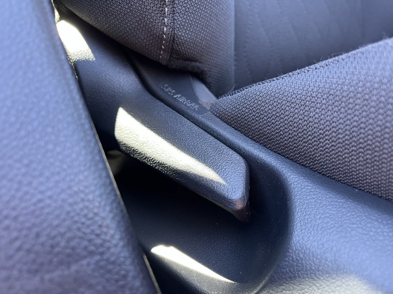 Used 2025 Toyota Corolla LE FWD image 25