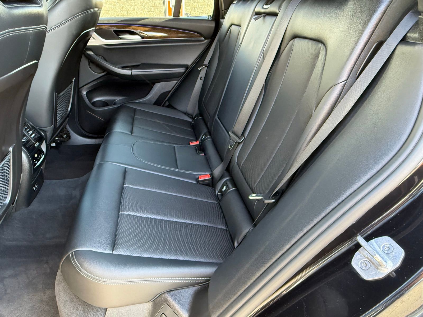 Used 2023 BMW X3 sDrive30i w/ Premium Package image 32