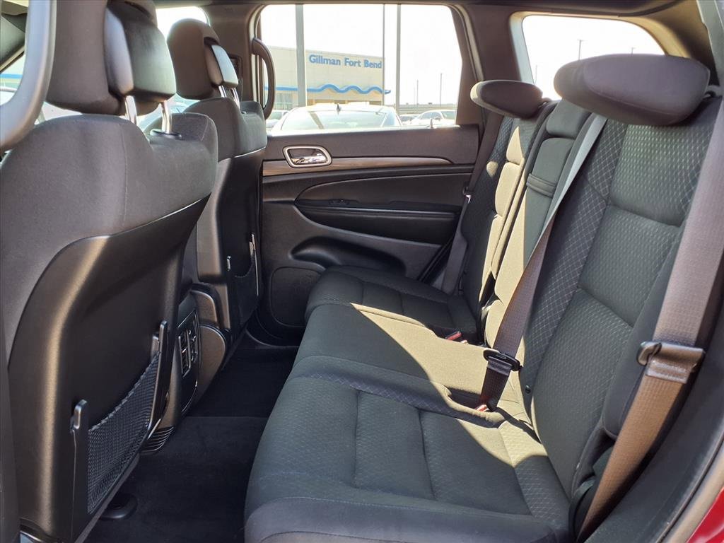 Used 2021 Jeep Grand Cherokee Laredo image 13