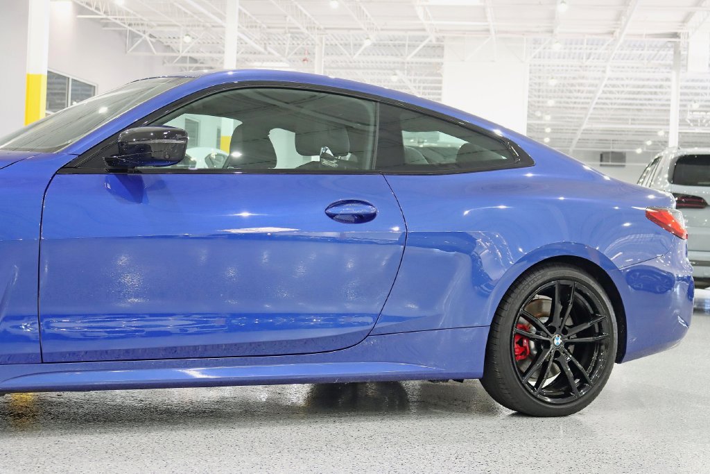 Used 2024 BMW 430i xDrive Coupe w/ M Sport Package AWD/4WD image 3