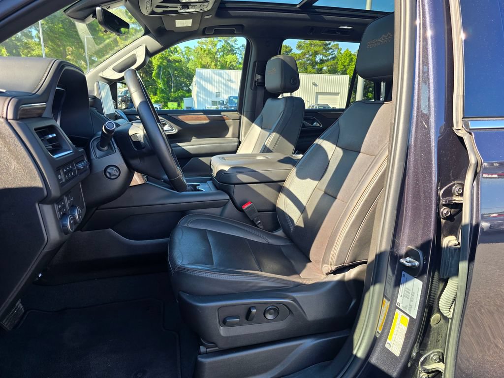 Certified 2022 Chevrolet Tahoe High Country AWD/4WD image 9
