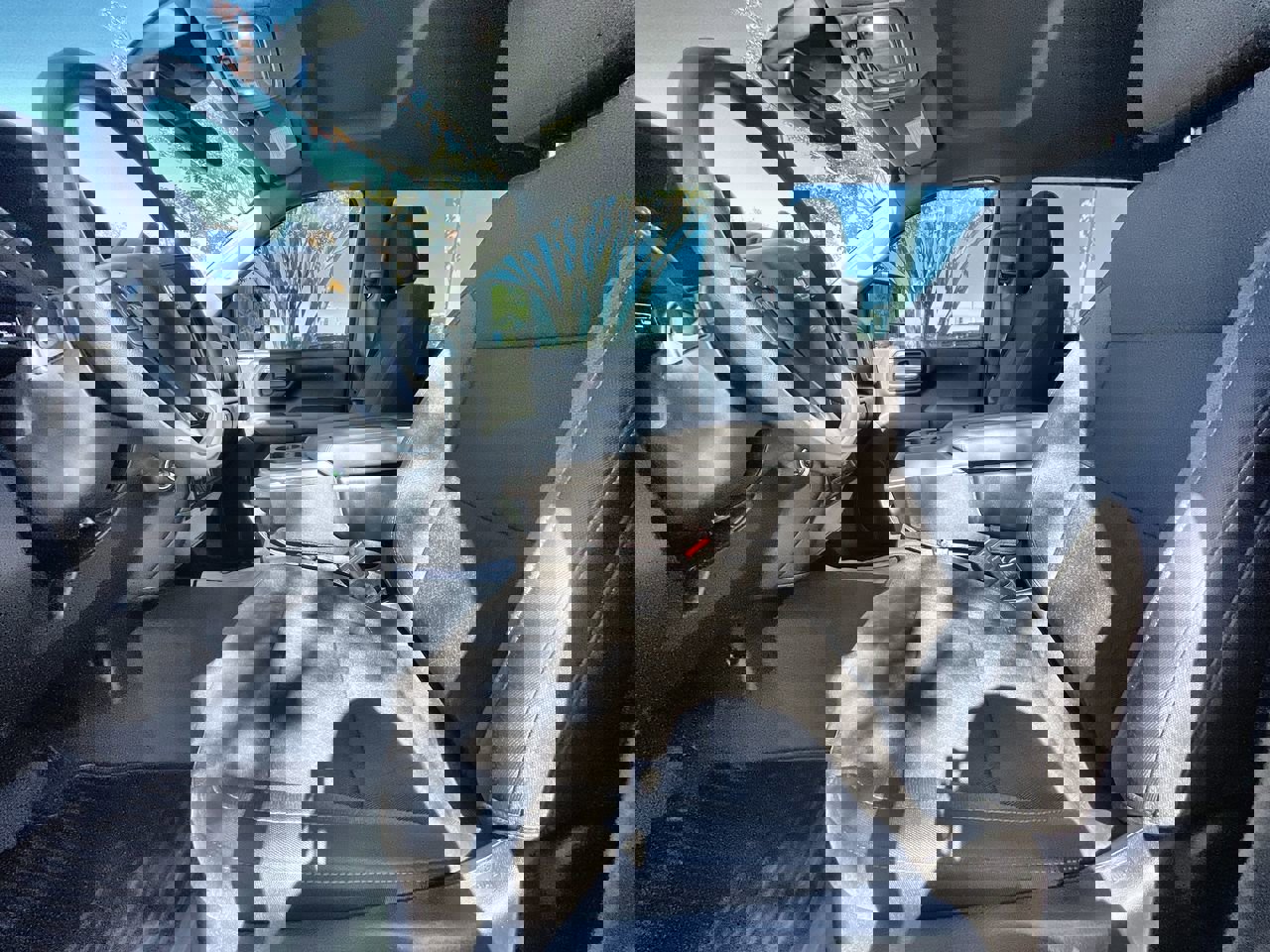 Used 2025 Chevrolet Silverado 2500 Custom w/ Custom Value Package image 19