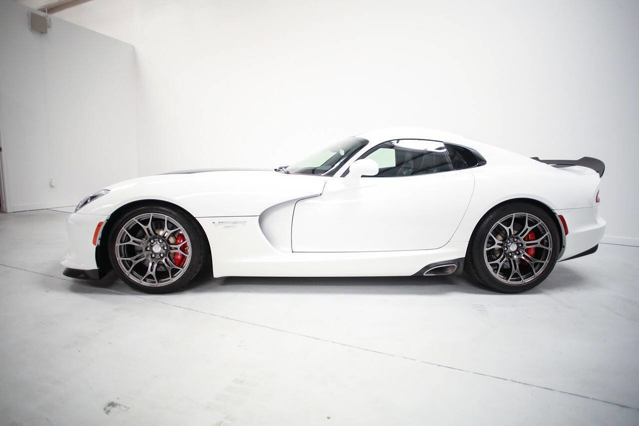 Used 2015 Dodge Viper w/ Quick Order Package 22J GT image 3