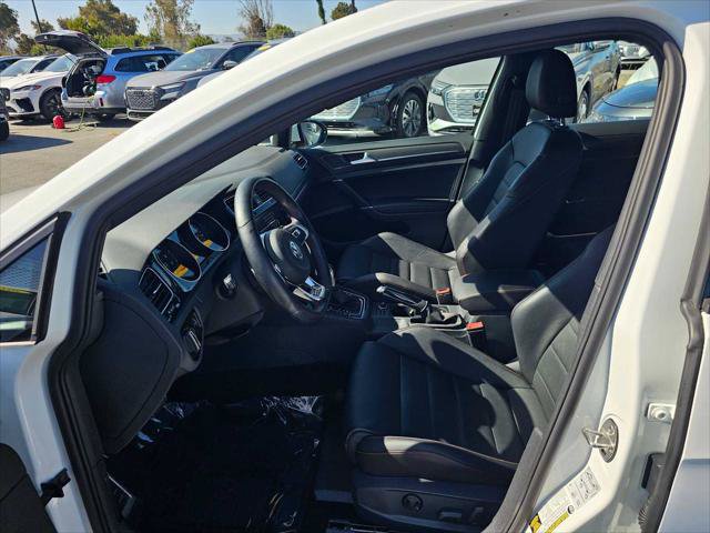 Used 2018 Volkswagen GTI Autobahn FWD image 20