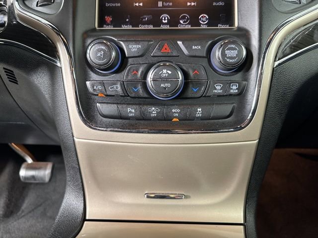 Used 2014 Jeep Grand Cherokee Overland w/ Advanced Technology Group image 16